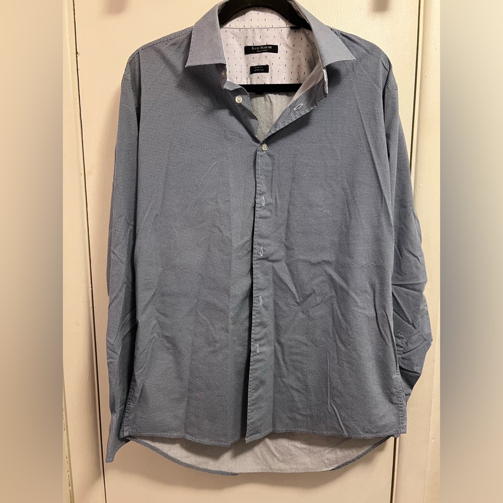 16 1/2, 34/35 blue patterned Isaac Mizrahi men’s dress shirt.